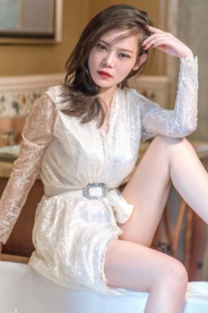 日韩超级性感美女_蓝光在线观看高清