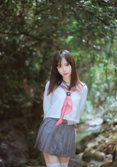 亚洲欧美混血艳星_1080在线视频观看