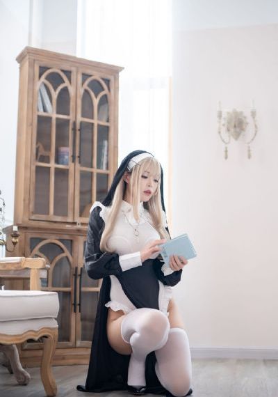 欧美成熟男人的图片_BD英语在线视频观看