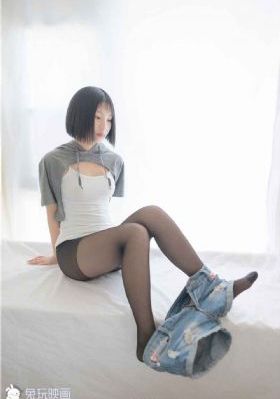日韩三级综合在线_BD英语高清视频播放